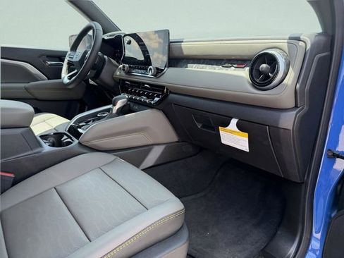 New 2026 Chevrolet Colorado ZR2 w/ Midnight Edition AWD/4WD image 14