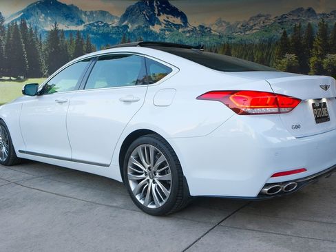 Used 2019 Genesis G80 5.0 Ultimate image 4