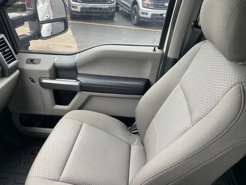 Used 2020 Ford F250 XLT w/ XLT Premium Package image 21