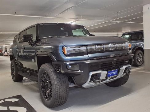 New 2026 GMC Hummer EV SUV image 3