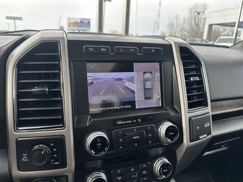 Used 2020 Ford F150 Lariat w/ Equipment Group 502A Luxury image 26