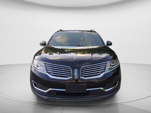 Used 2016 Lincoln MKX Reserve w/ Cargo Utility Package FWD image 2