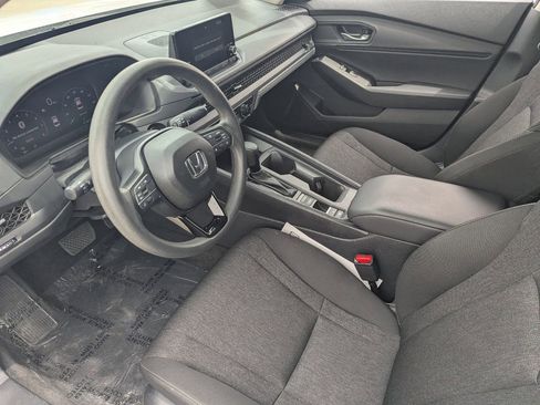 Certified 2025 Honda Accord SE image 16