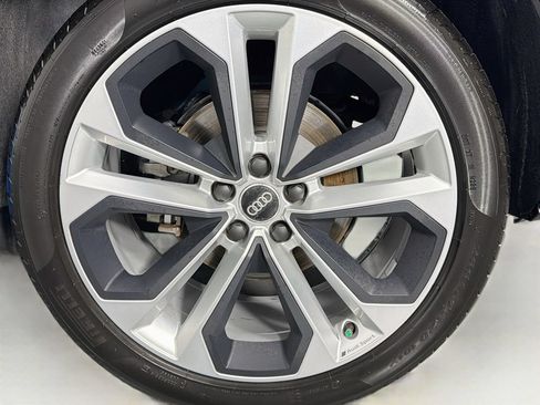 Used 2020 Audi Q3 2.0T Premium Plus AWD/4WD image 29