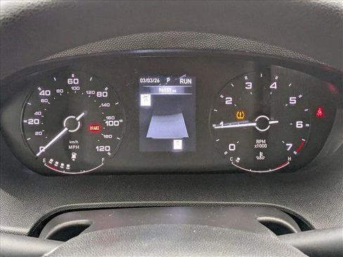 Used 2024 RAM ProMaster 2500 w/ Convenience Group image 11