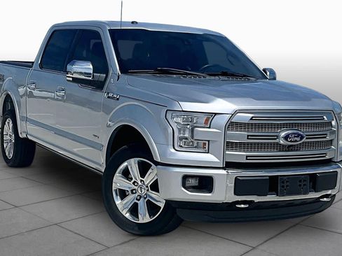 Used 2016 Ford F150 Platinum w/ Equipment Group 701A Luxury AWD/4WD image 2