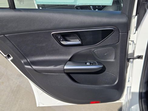 Used 2024 Mercedes-Benz C 300 Sedan image 22