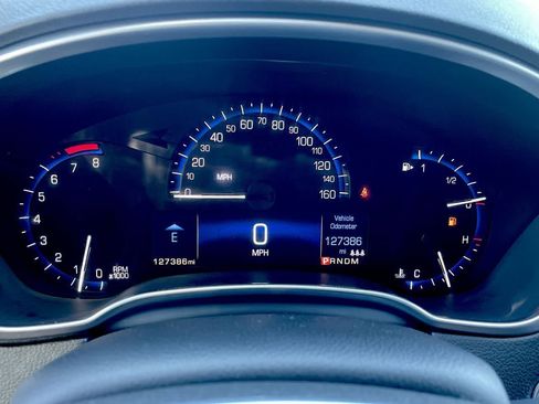 Used 2015 Cadillac SRX Luxury w/ Driver Awareness Package FWD image 27