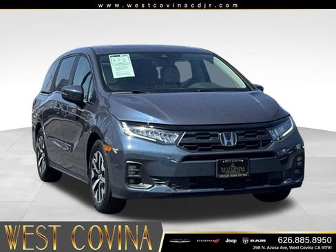 Used 2025 Honda Odyssey EX-L image 2