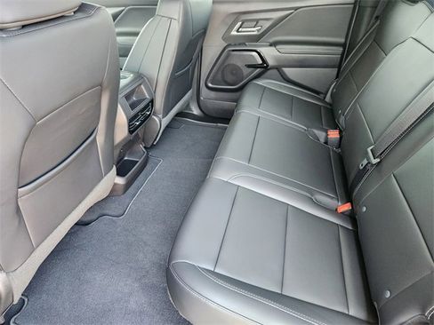 New 2026 Chevrolet Silverado EV LT image 20