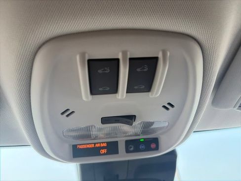 New 2026 Chevrolet Trax LT w/ Sunroof Package FWD image 25