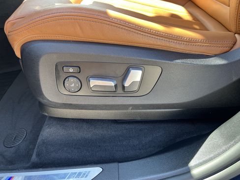 Used 2022 BMW X5 xDrive40i w/ M Sport Package AWD/4WD image 27