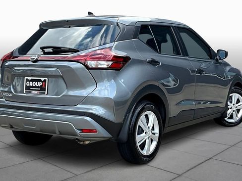 Used 2025 Nissan Kicks Play S image 11