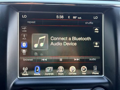 Used 2017 Jeep Grand Cherokee Altitude AWD/4WD image 36