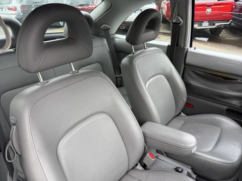 Used 2000 Volkswagen Beetle GLS image 10