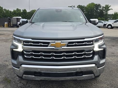 Used 2025 Chevrolet Silverado 1500 LTZ AWD/4WD image 8