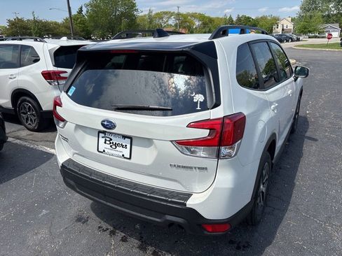 Certified 2024 Subaru Forester Premium AWD/4WD image 3