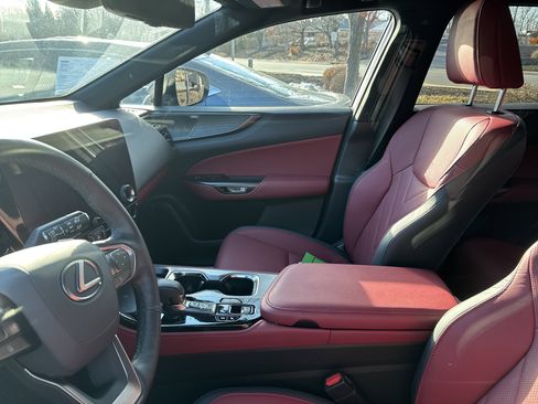 Used 2024 Lexus NX 350 AWD w/ Vision Package image 9