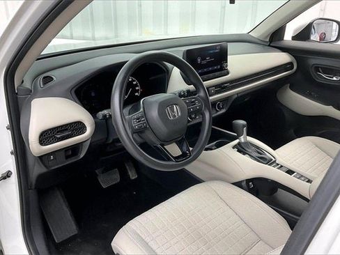 Certified 2023 Honda HR-V LX image 16