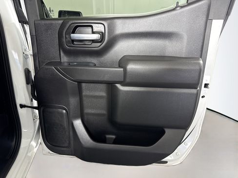 Used 2023 Chevrolet Silverado 1500 Custom RWD image 27