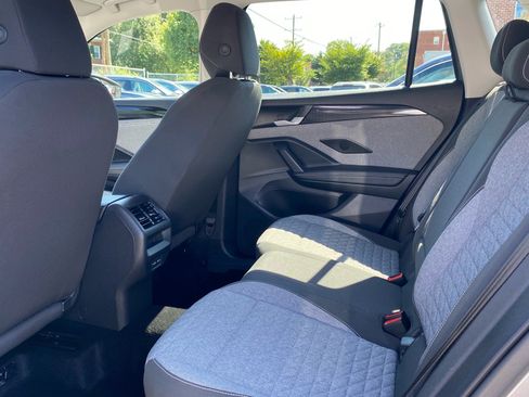 Certified 2025 Volkswagen Tiguan S AWD/4WD image 18
