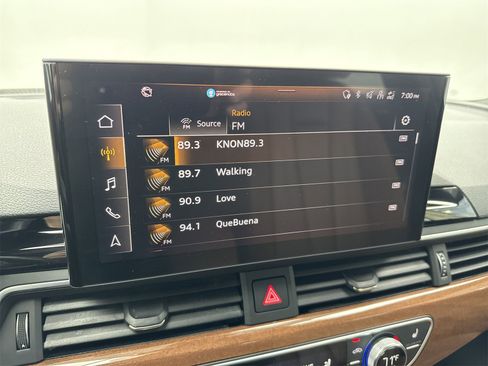 Used 2020 Audi A4 2.0T Premium w/ Convenience Package image 18