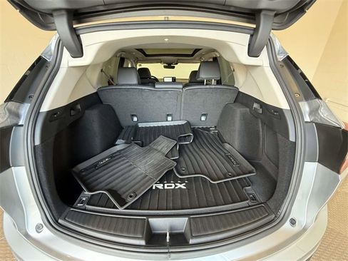 Used 2024 Acura RDX w/ Technology Package image 17