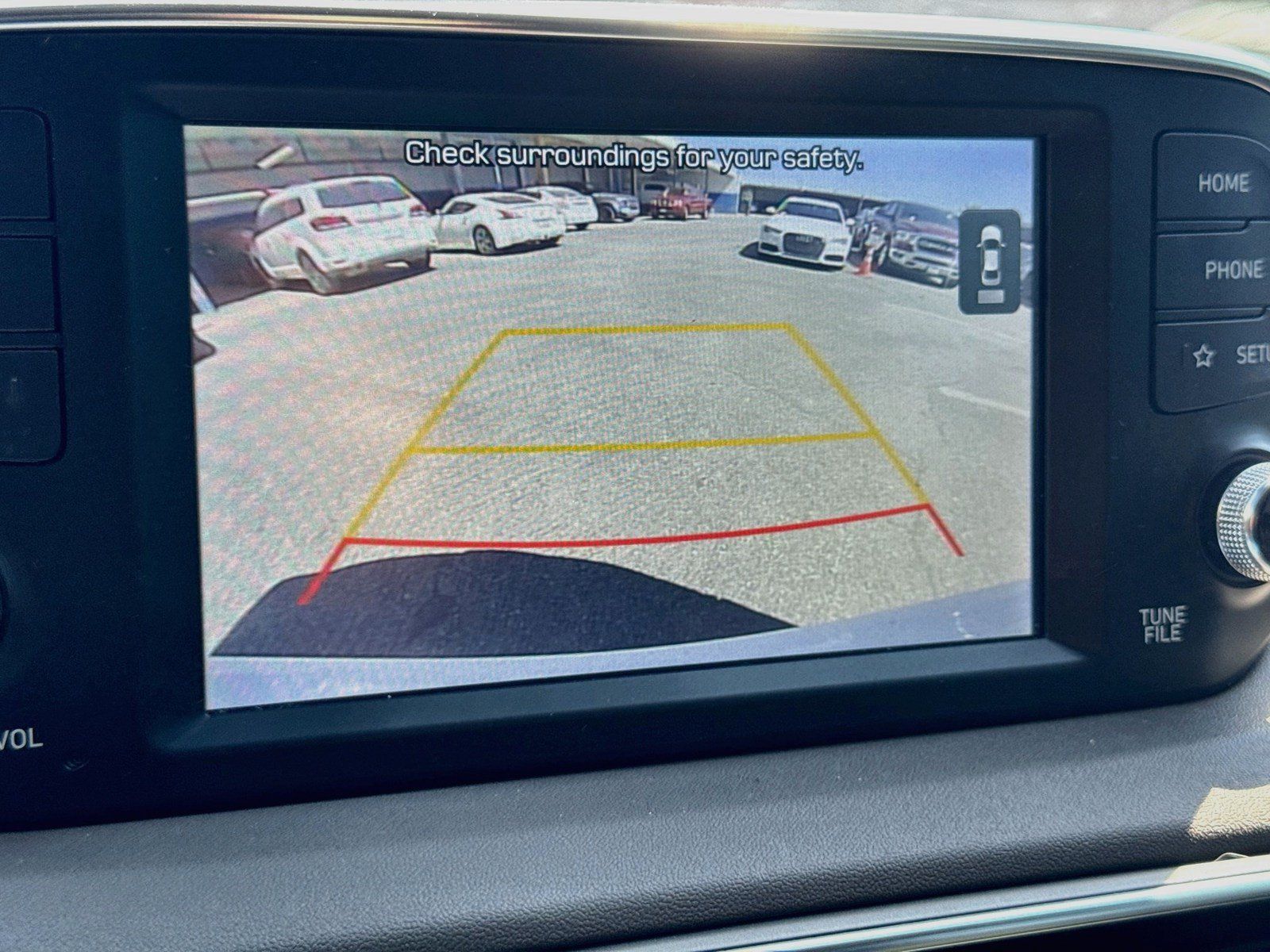 Used 2019 Hyundai Santa Fe SE AWD/4WD image 9