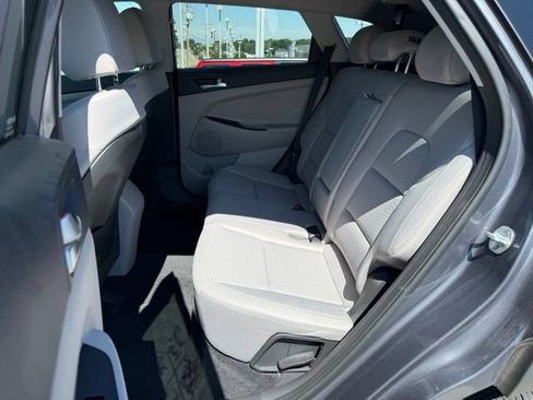 Used 2019 Hyundai Tucson SE FWD image 13