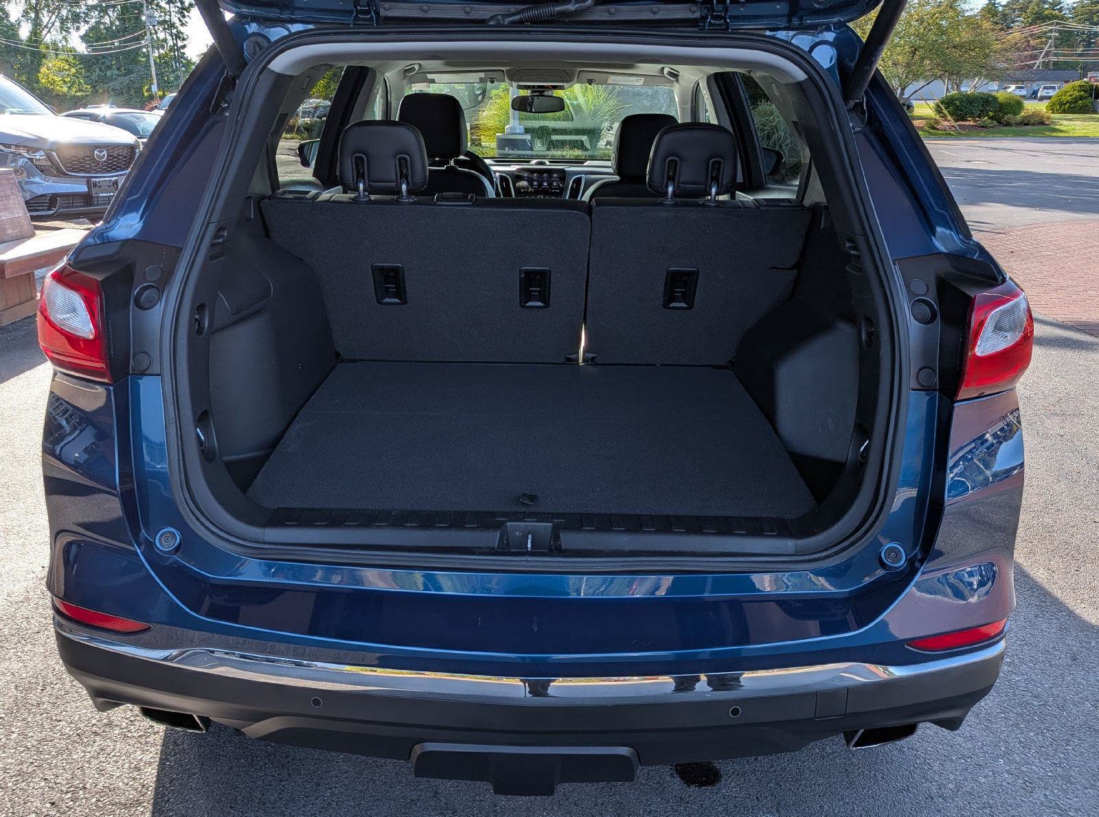 Used 2020 Chevrolet Equinox Premier AWD/4WD image 10