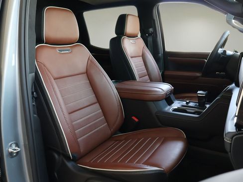 Used 2024 GMC Sierra 1500 Denali Ultimate image 24