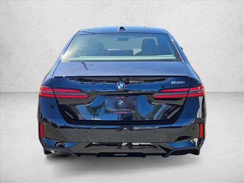 New 2026 BMW 530i w/ M Sport Package RWD image 8