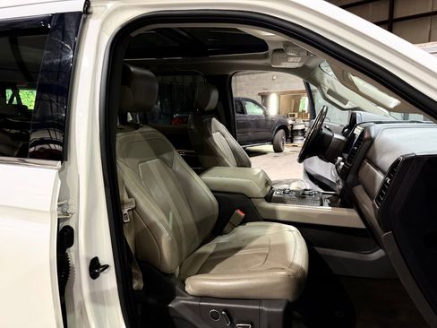 Used 2020 Ford Expedition Max Limited w/ Equipment Group 301A AWD/4WD image 27