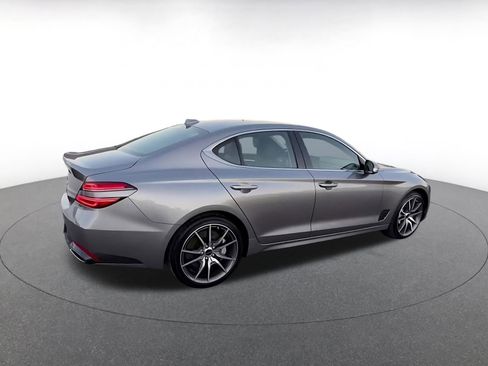 Used 2025 Genesis G70 2.5T image 15