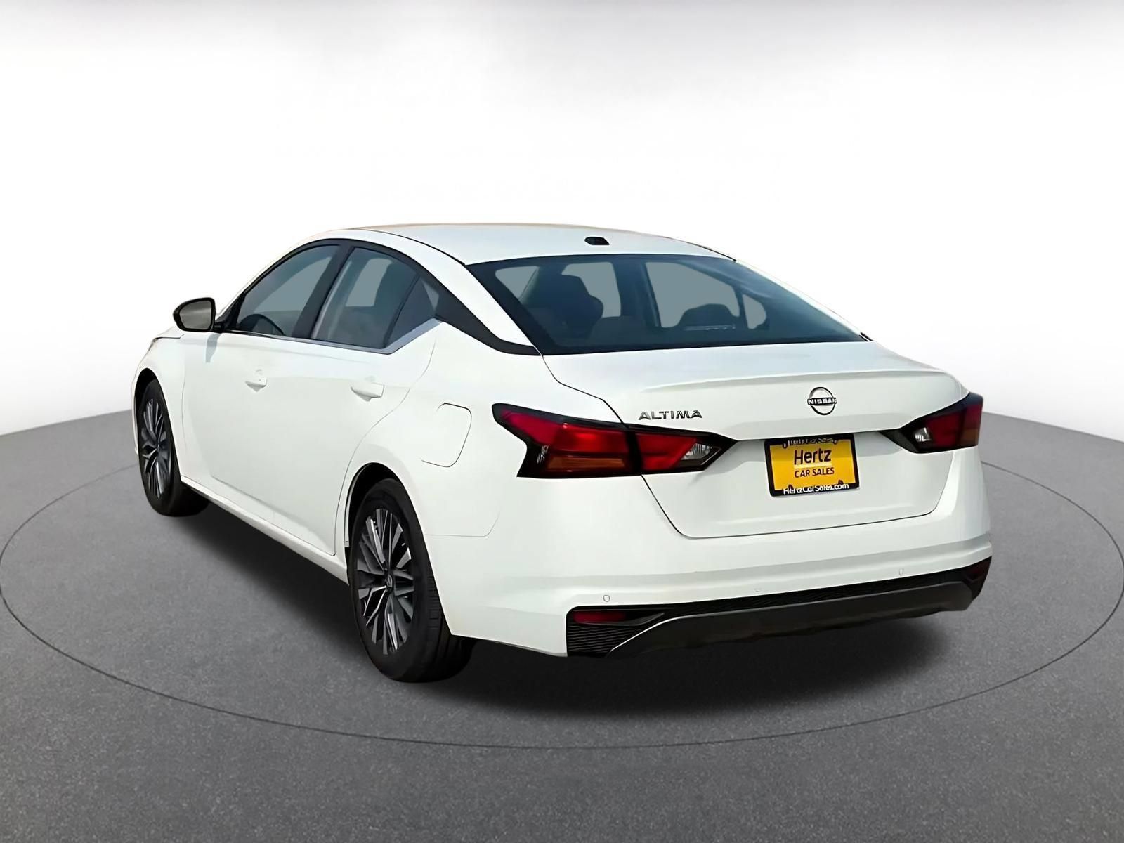 Used 2026 Nissan Altima 2.5 SV FWD image 10