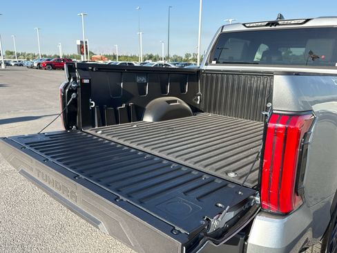 New 2026 Toyota Tundra Limited AWD/4WD image 12
