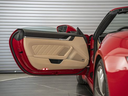 Used 2023 Porsche 911 Carrera 4S image 24