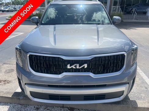Certified 2024 Kia Telluride EX w/ EX Captain's Chair Package AWD/4WD image 2