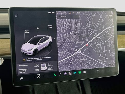Used 2022 Tesla Model Y Performance AWD/4WD image 21