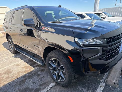 Used 2023 Chevrolet Tahoe Z71 image 3