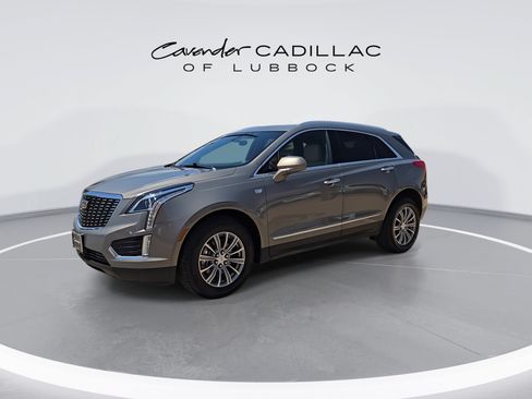 Used 2017 Cadillac XT5 Luxury FWD image 4