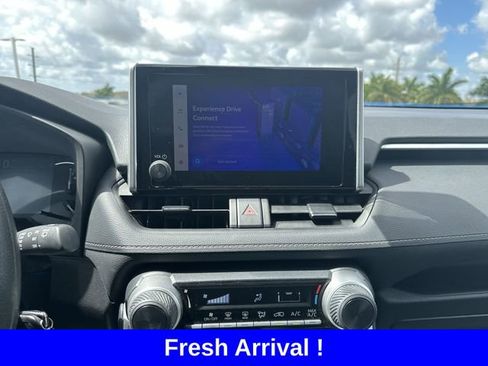 Used 2025 Toyota RAV4 LE image 25