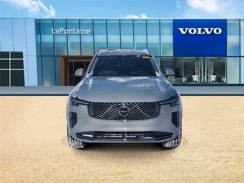 New 2026 Volvo XC90 B6 Ultra w/ Protection Package image 2