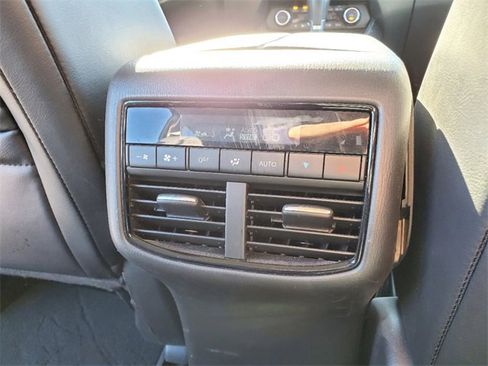 Used 2018 MAZDA CX-9 Touring image 30