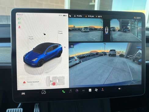 Used 2023 Tesla Model Y Performance image 25