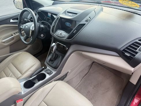 Used 2016 Ford Escape SE w/ SE Leather Comfort Package image 14