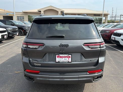 Certified 2024 Jeep Grand Cherokee L Summit AWD/4WD image 6