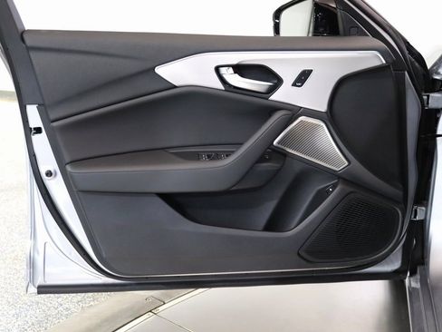 Used 2025 Acura TLX w/ Technology Package image 11