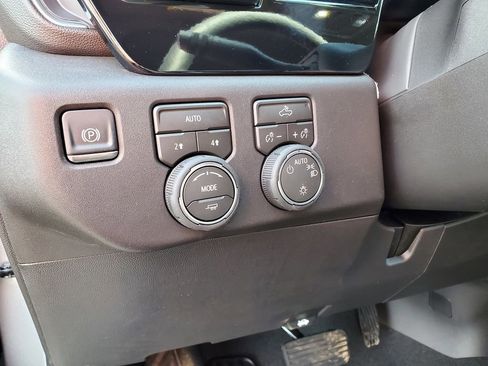 New 2026 Chevrolet Silverado 1500 LT image 9