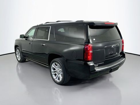 Used 2019 Chevrolet Suburban Premier w/ Premier Plus Edition AWD/4WD image 5